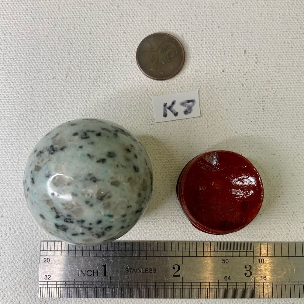 Kiwi Jasper Carved Sphere Crystal Healing Chakra Stone Ball Orb With Stand 1.5" - Picture 7 of 8